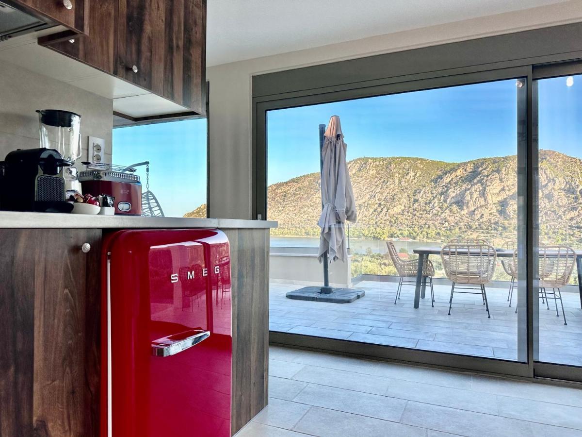Topos Luxury Stay Heraion Loutraki  Eksteriør bilde