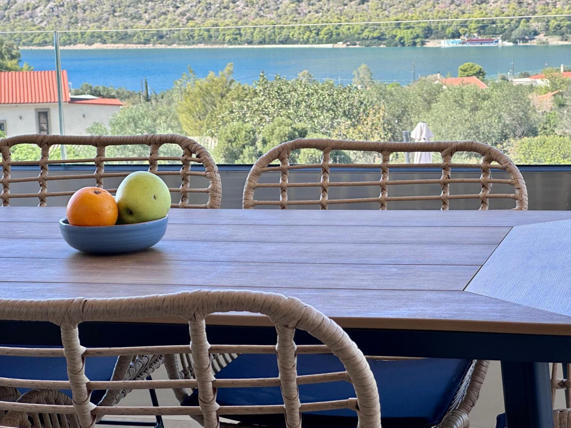 Topos Luxury Stay Heraion Loutraki  Eksteriør bilde