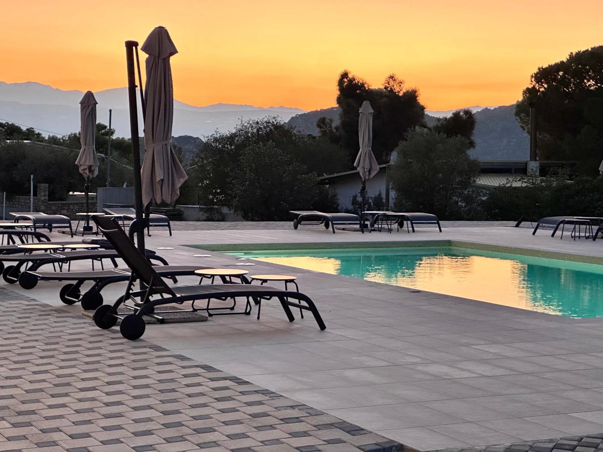 Topos Luxury Stay Heraion Loutraki  Eksteriør bilde